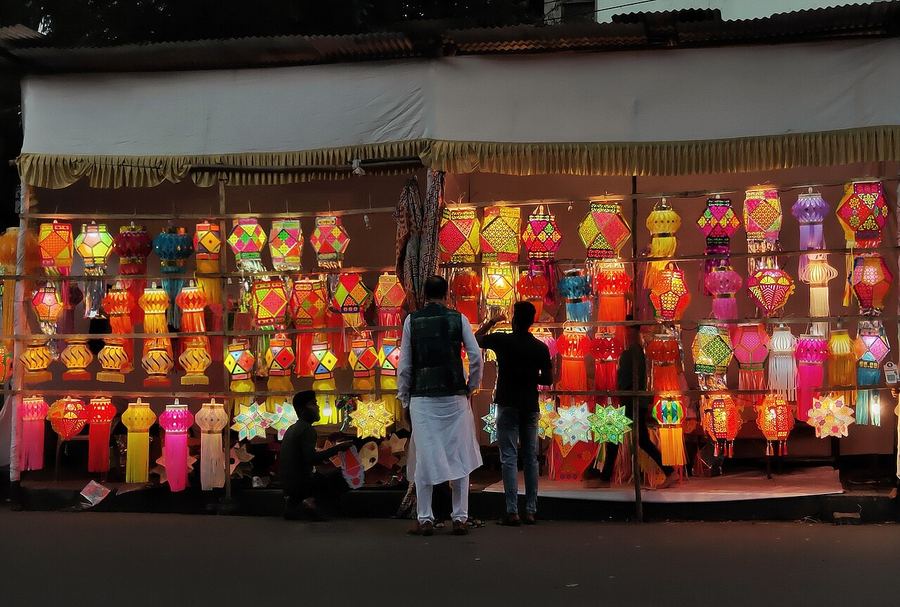 Diwali night bazaar lanterns